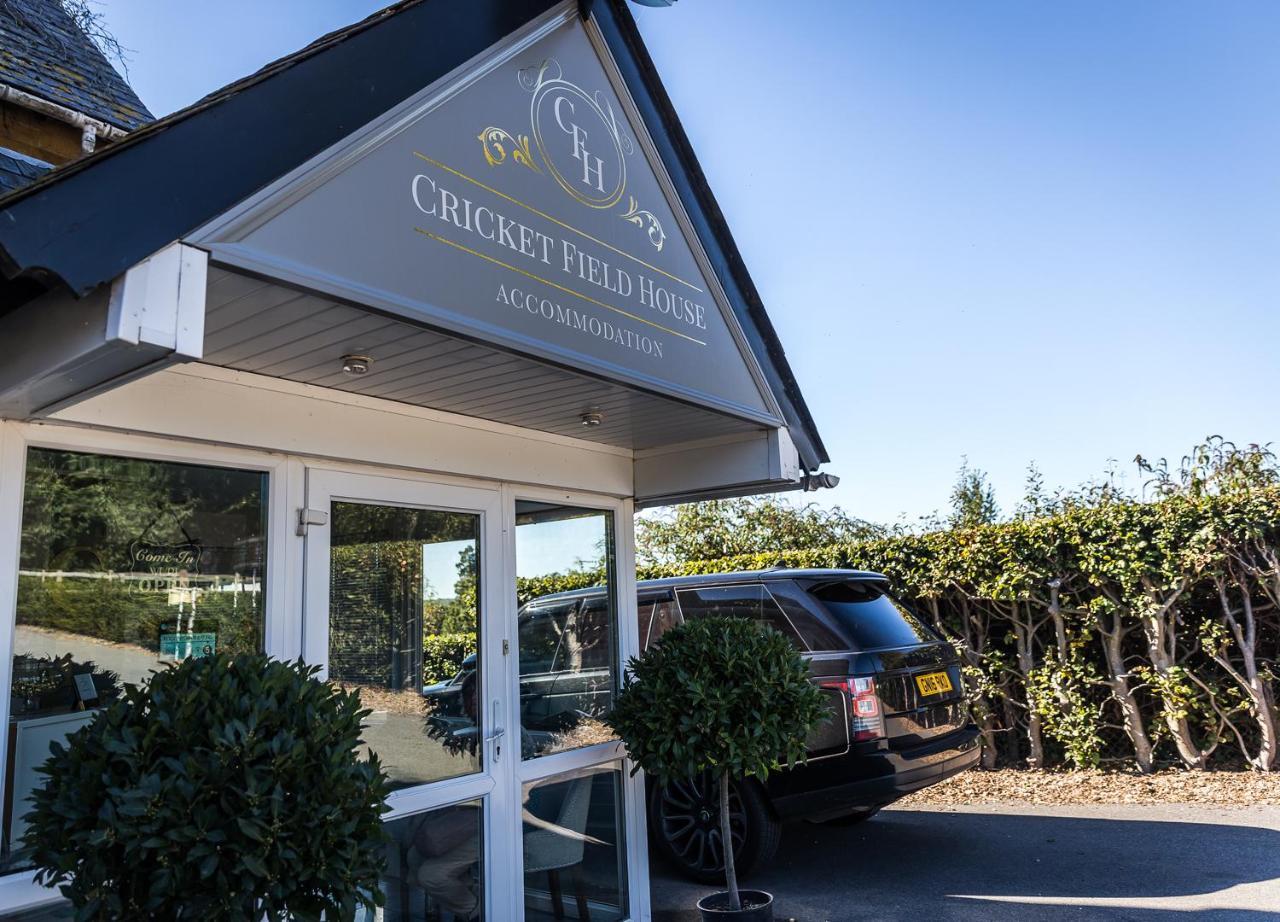 מלון סליסבורי Cricket Field House מראה חיצוני תמונה